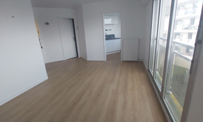 STUDIO A LOUER A L'ANNEE